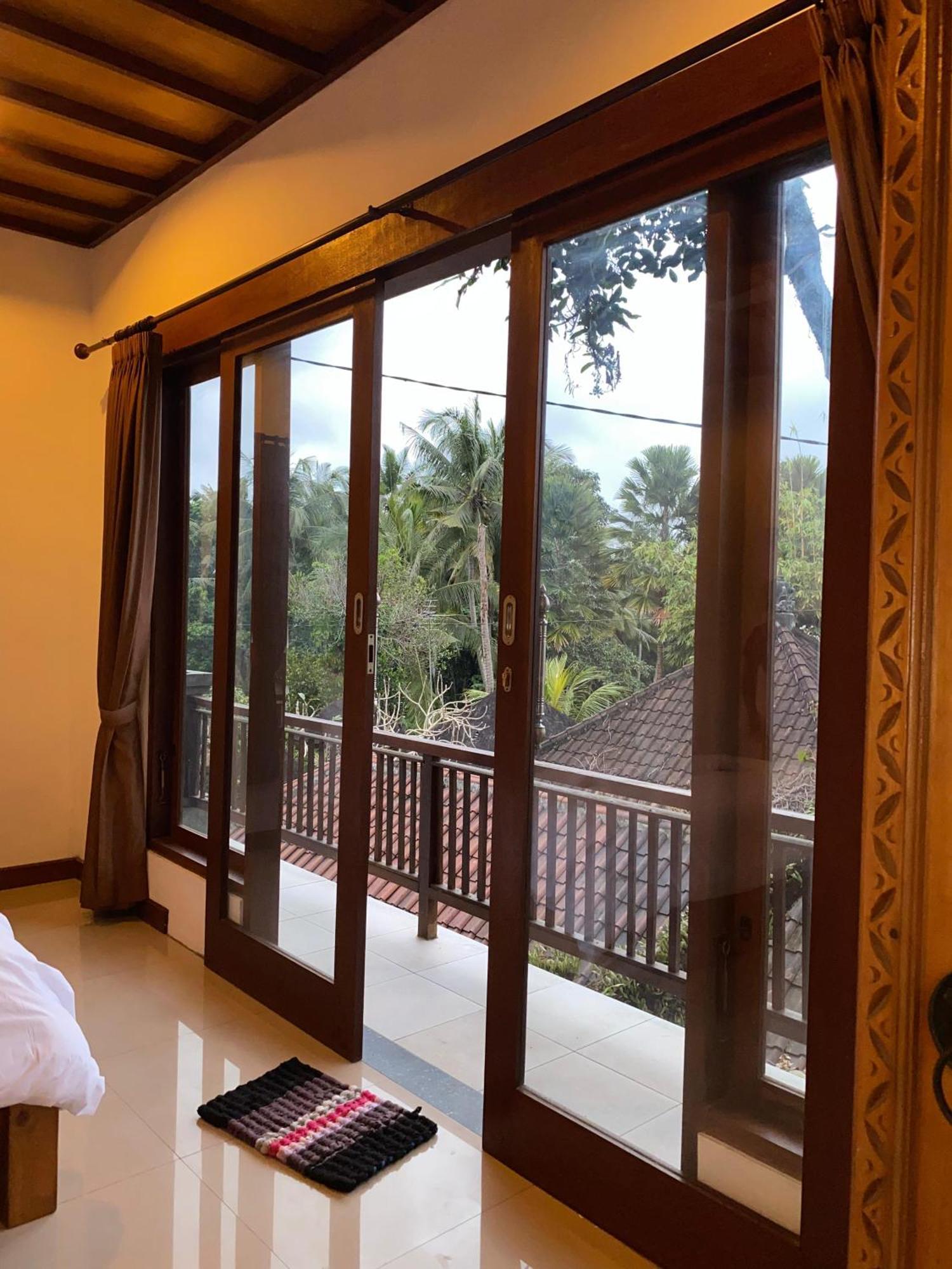 Umah Tita Ubud Guest House エクステリア 写真